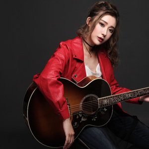 欧美加长玩具肛交视频
